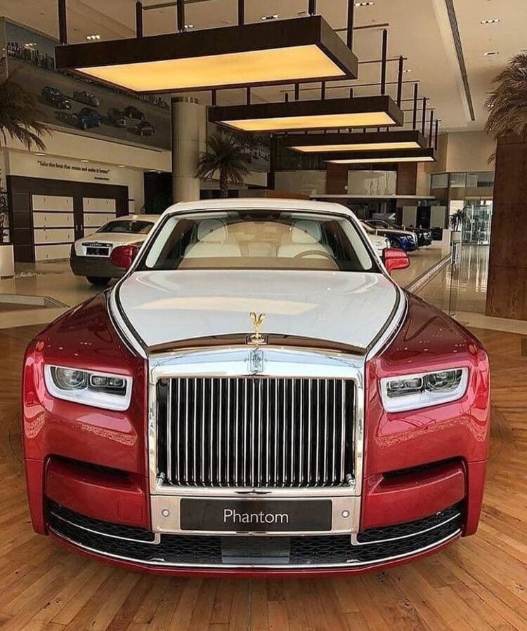 30 Most Beautiful And Best New Rolls Royce Ghost Cars