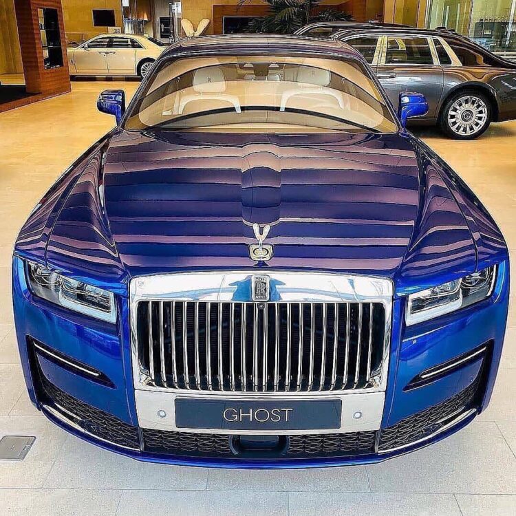 30 Most Beautiful And Best New Rolls Royce Ghost Cars
