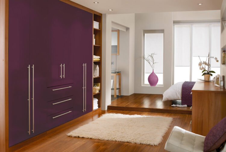 Cool Bedroom Wardrobe Cabinets With Wooden Finishes