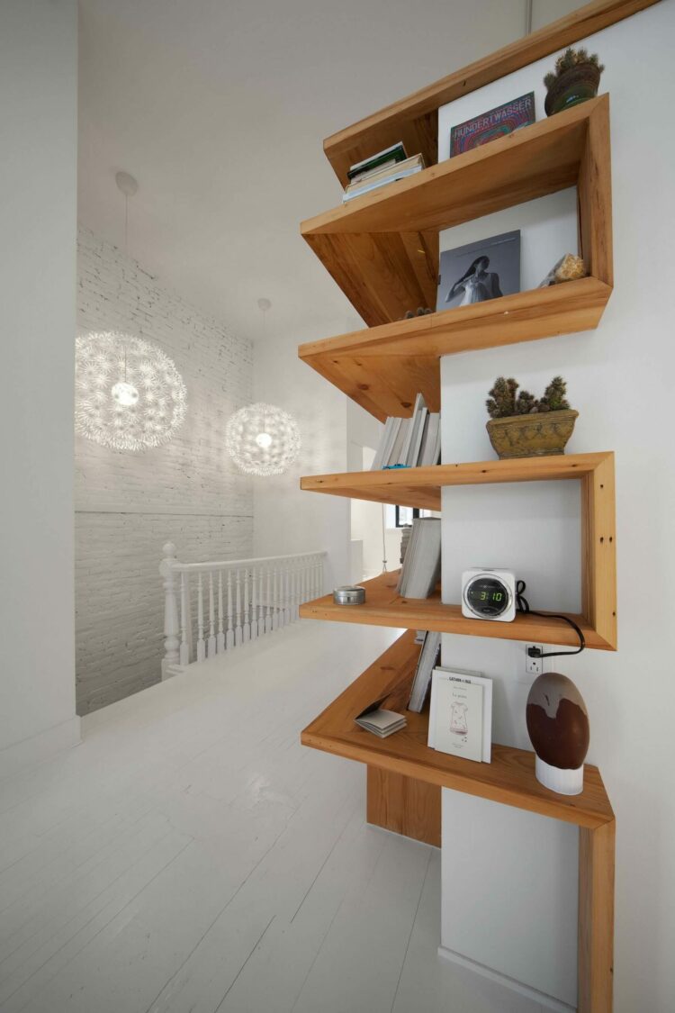 35 Smart Corner Shelf Design Ideas That Will Change Your Room Style
