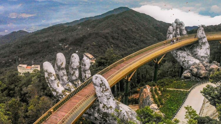 This Incredible Vietnam Bridge Looks like It’s from ‘Lord Of The Rings’