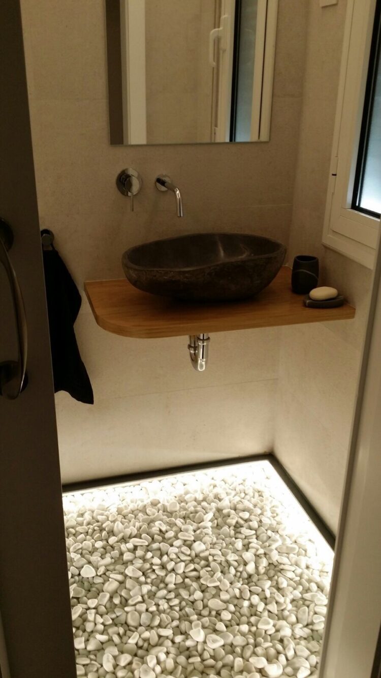 Amazing DIY Adding Glass Flooring With Pebble In Your Home