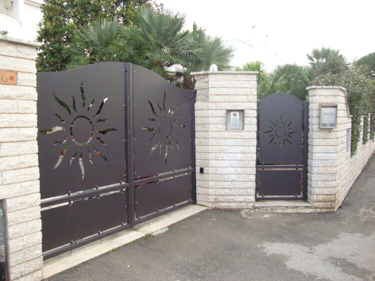 Amazing Iron Gate Design Ideas