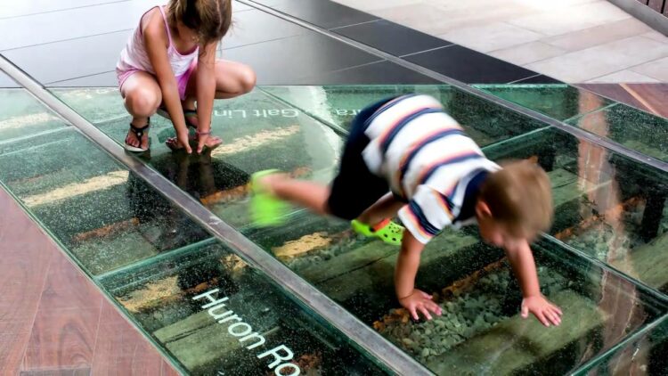 Amazing DIY Adding Glass Flooring With Pebble In Your Home