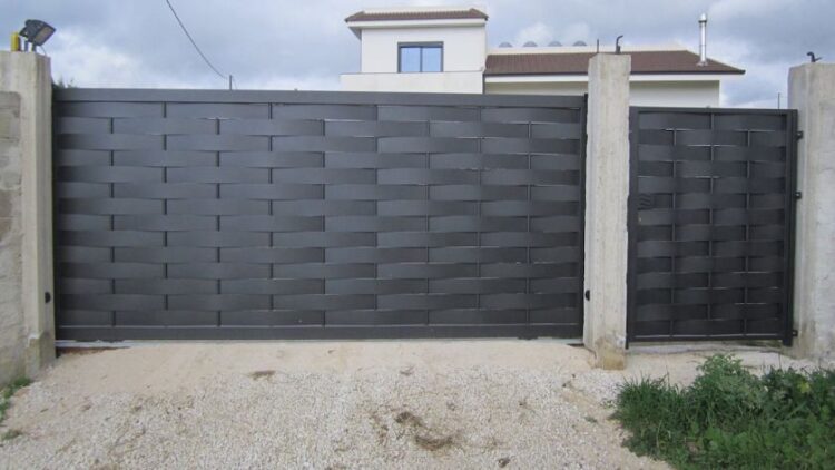 Amazing Iron Gate Design Ideas